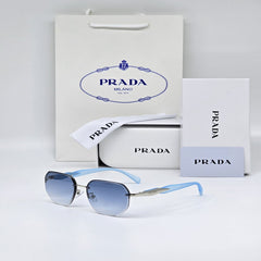 نظارة شمسية انيقة من ماركة برادا PRADA