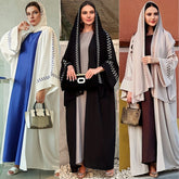 عباية نسائية مطرزة