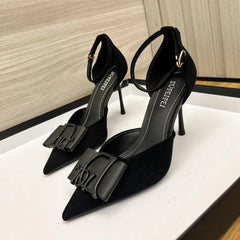 حذاء نسائي ماركة