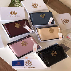 شنطة نسائية من ماركة توري بورش