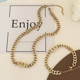 قلادة من التيتانيوم الصلب بحروف مضغوطة متغيرة الألوان للنساء ، سلسلة سميكة عصرية ، متخصصة ، سلسلة ترقوة بسيطة ، هيب هوب ، فريدة من نوعها