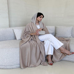 عباية نسائية ساتان