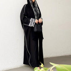 عباية نسائية