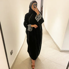 عباية نسائية