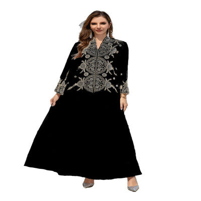 جلابية نسائية مطرزة