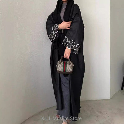 ملابس صلاة للمرأة المسلمة عباية مطرزة غير رسمية ملابس إسلامية للنساء كيبيا قفطان عيد رمضان دبي ملابس رداء فاخرة